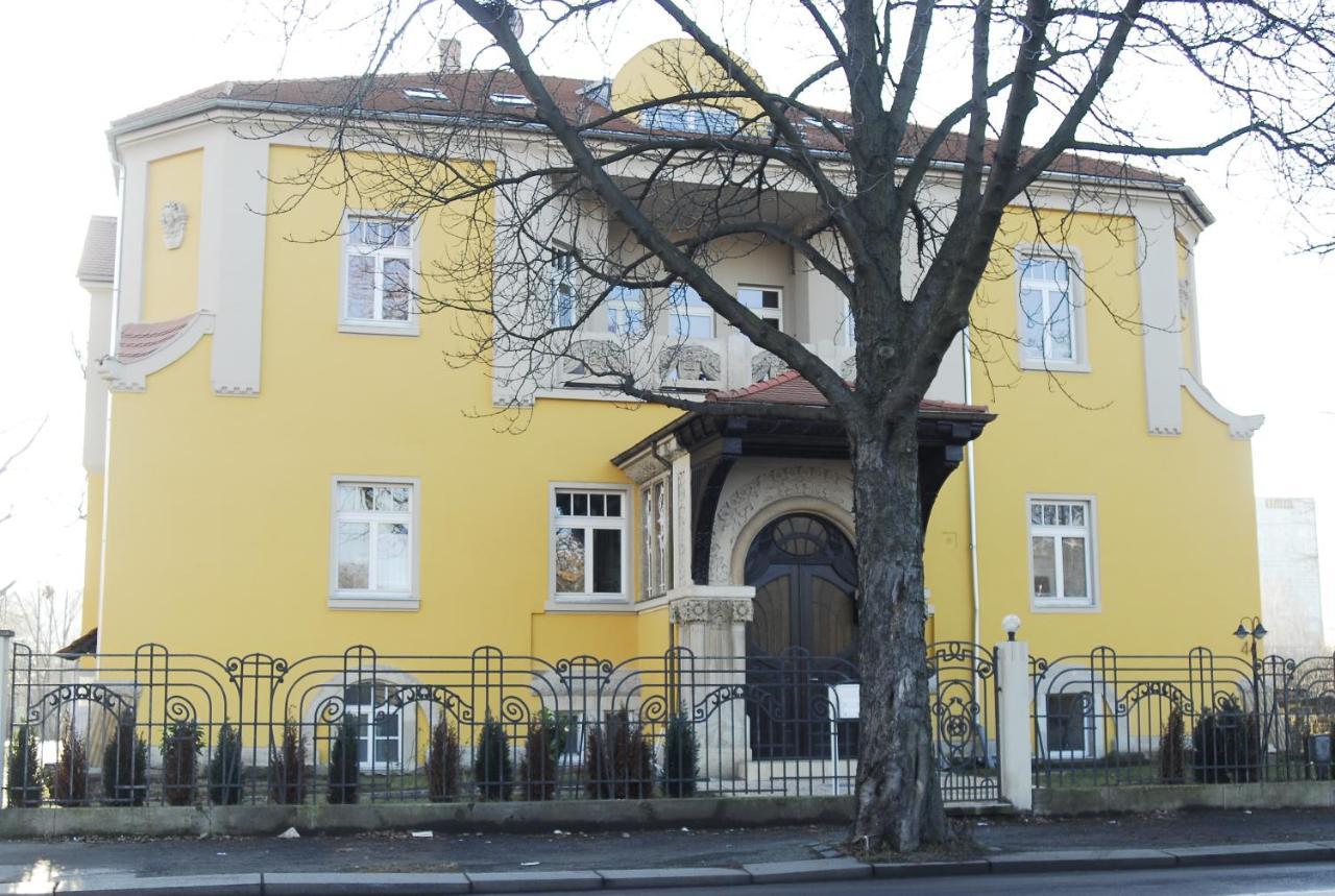 Villa De Baron Дрезден Экстерьер фото